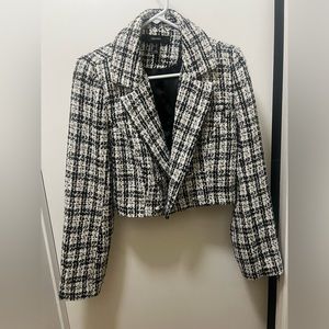 Cropped Tweed Plaid Blazer